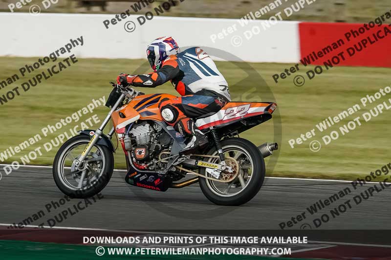 donington no limits trackday;donington park photographs;donington trackday photographs;no limits trackdays;peter wileman photography;trackday digital images;trackday photos